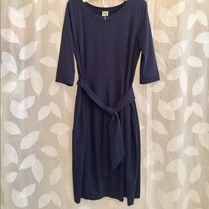 LUNN navy blue tulip dress